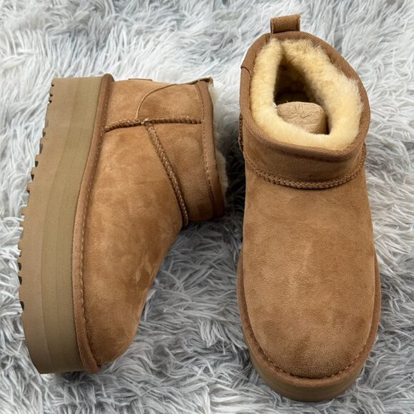 UGG Tan Platform Snow Boots - Picture 3 of 8